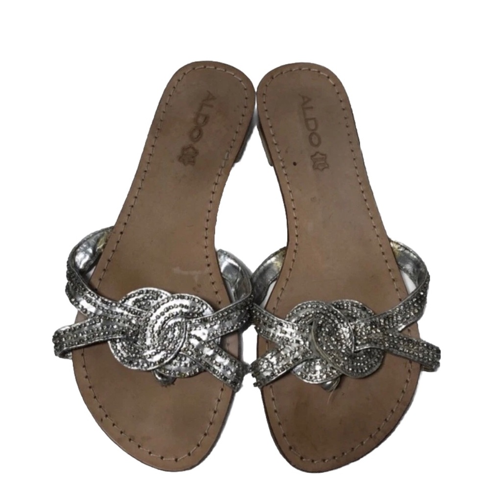 Aldo leather silver rhinestone thong sandals. Size 40